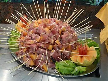 Vina De Mar Готель